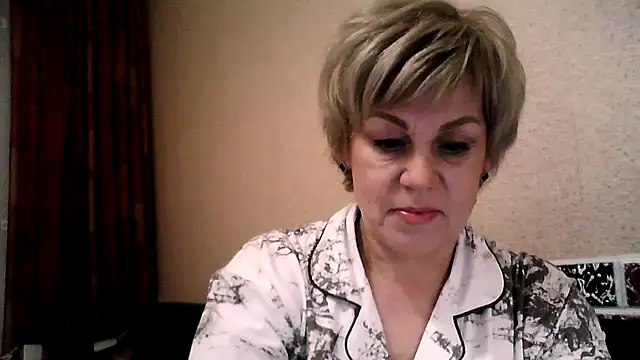 TatkaYang online show from 10, 4, 2026