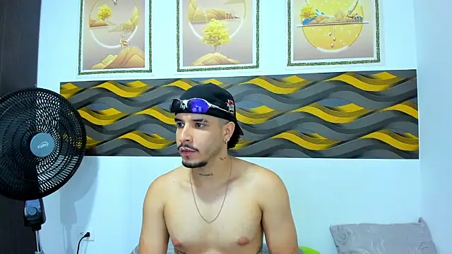 Leon Hotx online show from 13, 5, 2026