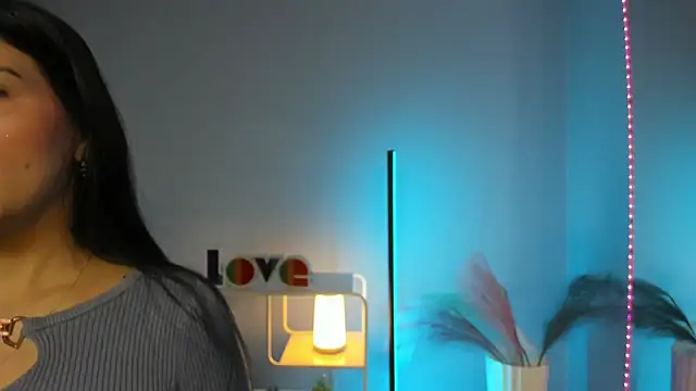 Snapshot of Rachel_Wren chatting on 16, 7, 2026 Rachel Wren online show from 16, 7, 2026