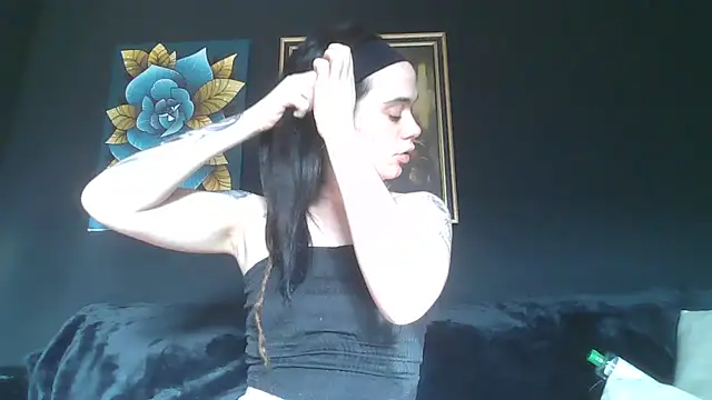Snapshot of anastasia-evans chatting on 7, 4, 2026 anastasia-evans online show from 7, 4, 2026
