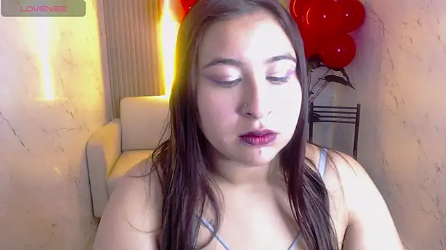 Lunafemme tf online show from 21, 3, 2026