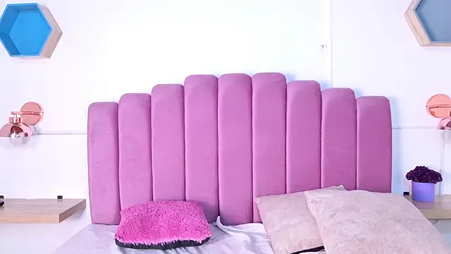 Koralxxx online show from 13, 3, 2026