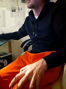 dufatcock online show from 25, 4, 2026