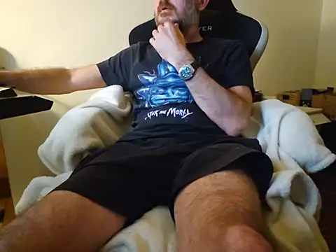 Snapshot of dufatcock chatting on 5, 7, 2026 dufatcock online show from 5, 7, 2026