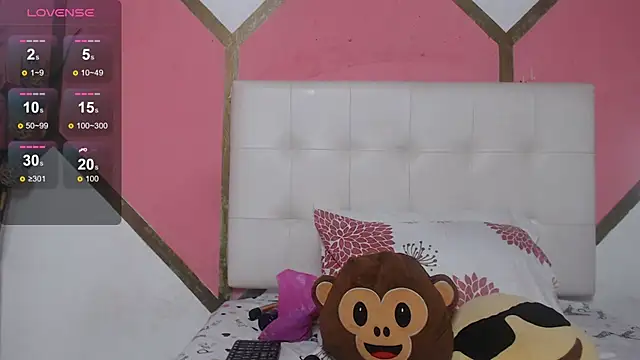 Snapshot of Belinda_lane chatting on 13, 6, 2026 Belinda lane online show from 13, 6, 2026