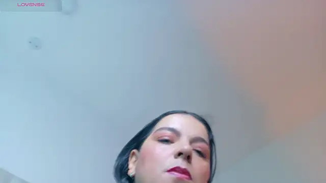 Snapshot of ScarletRause chatting on 17, 7, 2026 ScarletRause online show from 17, 7, 2026