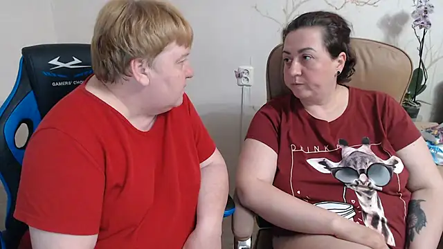Snapshot of Lindy-Jeanie chatting on 4, 6, 2026 Lindy-Jeanie online show from 4, 6, 2026