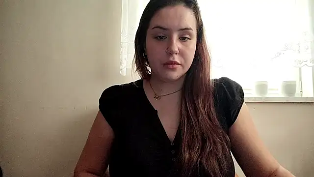 LolaSeduce online show from 2, 4, 2026