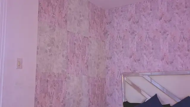 april summer  online show from 26, 3, 2026