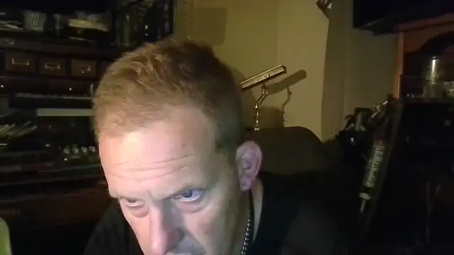 strokingjoe14585 online show from 24, 4, 2026