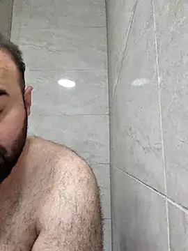 Snapshot of bigmillz32 chatting on 4, 5, 2026 bigmillz32 online show from 4, 5, 2026