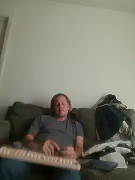 Snapshot of yourMasterisBored chatting on 24, 5, 2026 yourMasterisBored online show from 24, 5, 2026