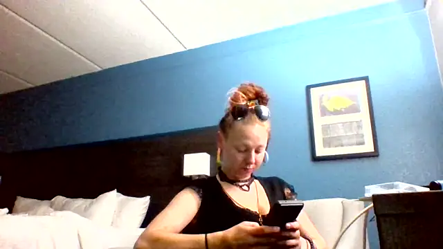 Ambionce online show from 18, 4, 2026