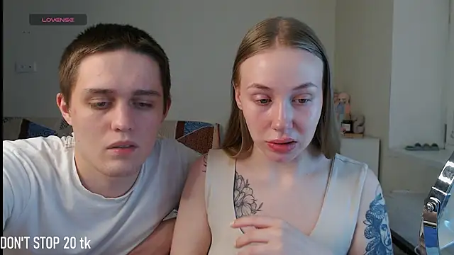 MikeXEmilia online show from 31, 5, 2026