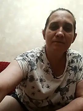 Snapshot of KatieLove133 chatting on 4, 8, 2026 KatieLove133 online show from 4, 8, 2026
