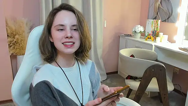 Snapshot of CrystaLeah chatting on 16, 3, 2026 CrystaLeah online show from 16, 3, 2026