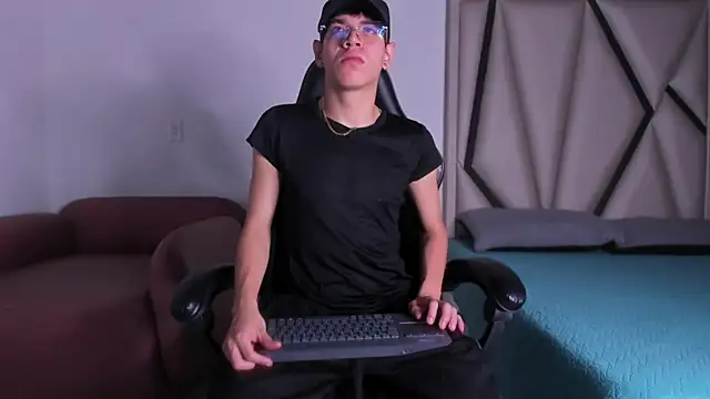 Bennet-Grayy online show from 30, 5, 2026