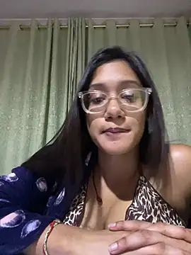 Snapshot of kiiingkay chatting on 14, 3, 2026 kiiingkay online show from 14, 3, 2026
