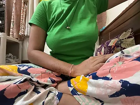 Noor Sexy02 online show from 28, 7, 2026