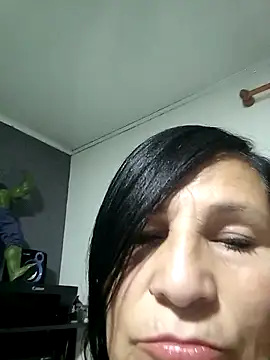 Ladygreeneyes online show from 23, 4, 2026