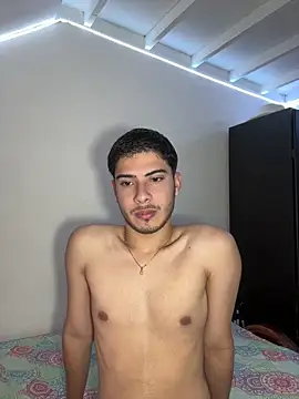 Snapshot of ApoloGray__ chatting on 26, 5, 2026 ApoloGray online show from 26, 5, 2026