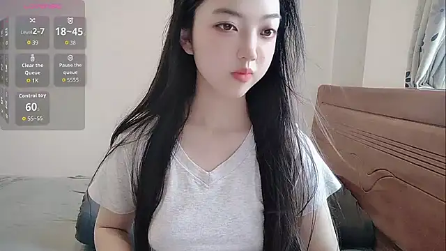 Snapshot of oblakitty_ chatting on 23, 5, 2026 oblakitty online show from 23, 5, 2026