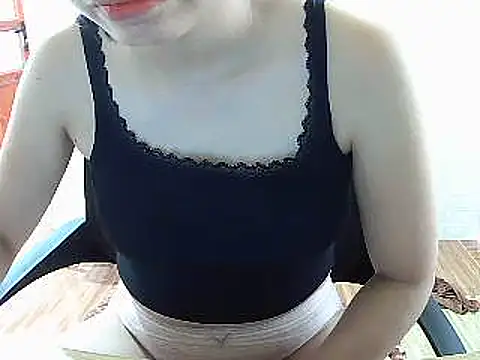 Snapshot of -Binana- chatting on 6, 8, 2026 -Binana- online show from 6, 8, 2026