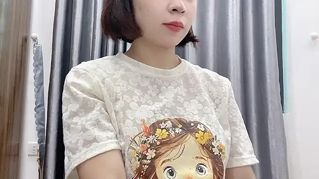 Ryo-Jisoo online show from 21, 4, 2026