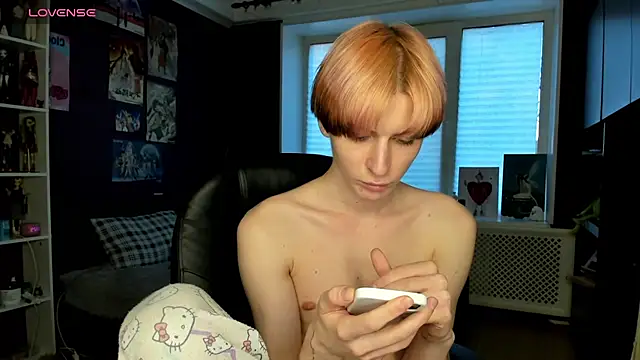 sweet peach    online show from 1, 6, 2026