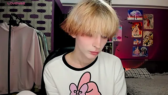 Snapshot of sweet_peach___ chatting on 4, 7, 2026 sweet peach online show from 4, 7, 2026