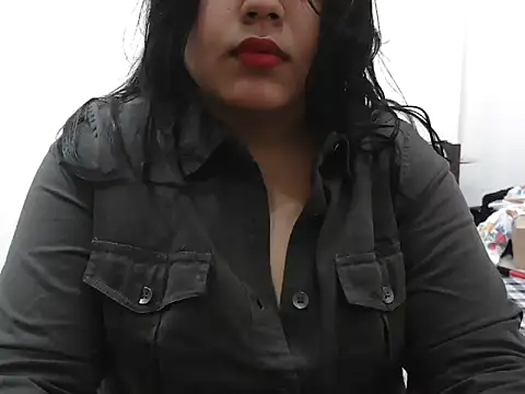 Snapshot of Darkdesire_Duo chatting on 6, 6, 2026 Darkdesire Duo online show from 6, 6, 2026