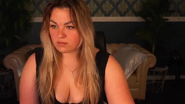 AlissyaGrayy online show from 2, 4, 2026