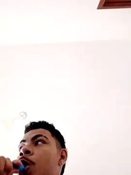 Snapshot of preto777777 chatting on 15, 4, 2026 preto777777 online show from 15, 4, 2026