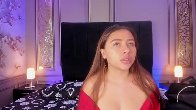 Snapshot of dulce_girls chatting on 5, 5, 2026 dulce girls online show from 5, 5, 2026