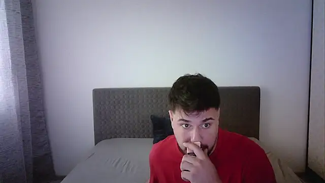 Snapshot of Gianiboy99 chatting on 2, 5, 2026 Gianiboy99 online show from 2, 5, 2026