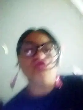Snapshot of LatinSquirtBaby chatting on 4, 6, 2026 LatinSquirtBaby online show from 4, 6, 2026