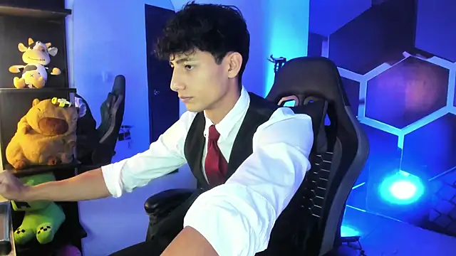 MaxiimoRomano  online show from 10, 7, 2026