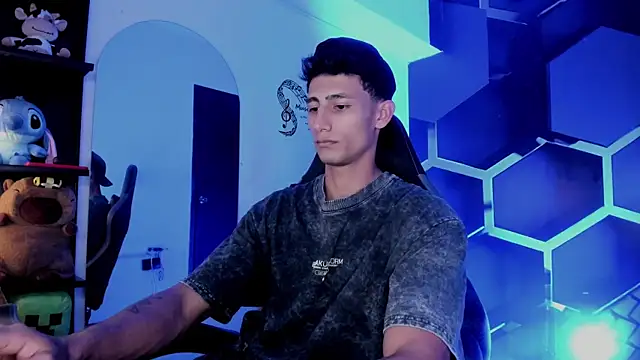 MaxiimoRomano  online show from 24, 7, 2026