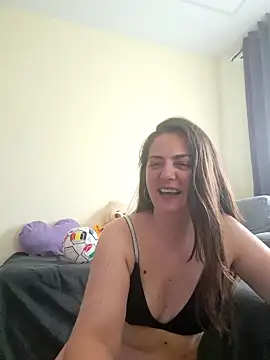 Snapshot of Arya_Malone chatting on 7, 7, 2026 Arya Malone online show from 7, 7, 2026