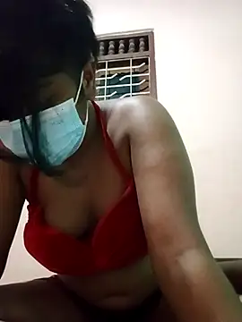 Snapshot of honeyi_babe chatting on 16, 4, 2026 honeyi babe online show from 16, 4, 2026