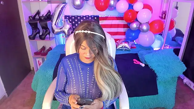 Snapshot of Scarlette_Cooper_ chatting on 4, 7, 2026 Scarlette Cooper online show from 4, 7, 2026