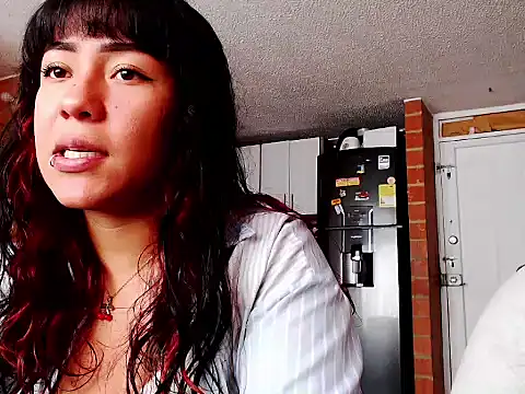 Dark cherry2 online show from 31, 7, 2026