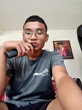 Snapshot of xxangel_x03 chatting on 17, 3, 2026 xxangel x03 online show from 17, 3, 2026