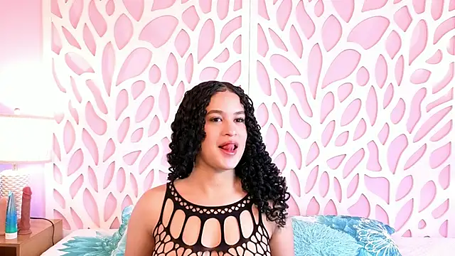 Snapshot of VelaskaJones chatting on 31, 5, 2026 VelaskaJones online show from 31, 5, 2026