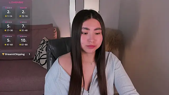 Snapshot of IceIcebabe_ chatting on 1, 4, 2026 IceIcebabe online show from 1, 4, 2026