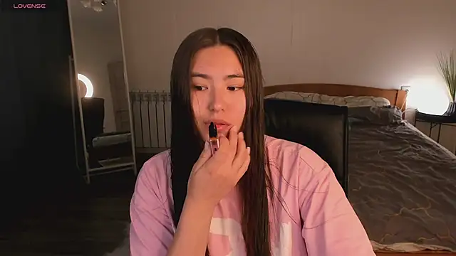 IceIcebabe  online show from 15, 7, 2026