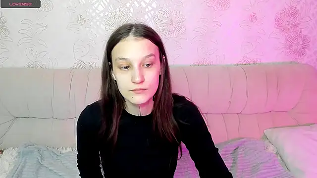 Snapshot of Kriss_Doeil chatting on 24, 5, 2026 Kriss Doeil online show from 24, 5, 2026