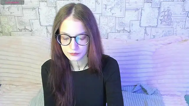 Snapshot of Kriss_Doeil chatting on 29, 5, 2026 Kriss Doeil online show from 29, 5, 2026