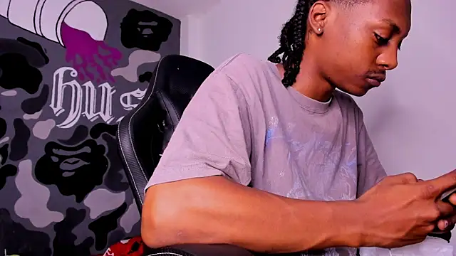 Snapshot of Bryxxxon chatting on 21, 5, 2026 Bryxxxon online show from 21, 5, 2026