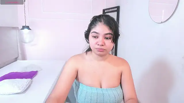 Snapshot of MilaHeat1 chatting on 31, 3, 2026 MilaHeat1 online show from 31, 3, 2026